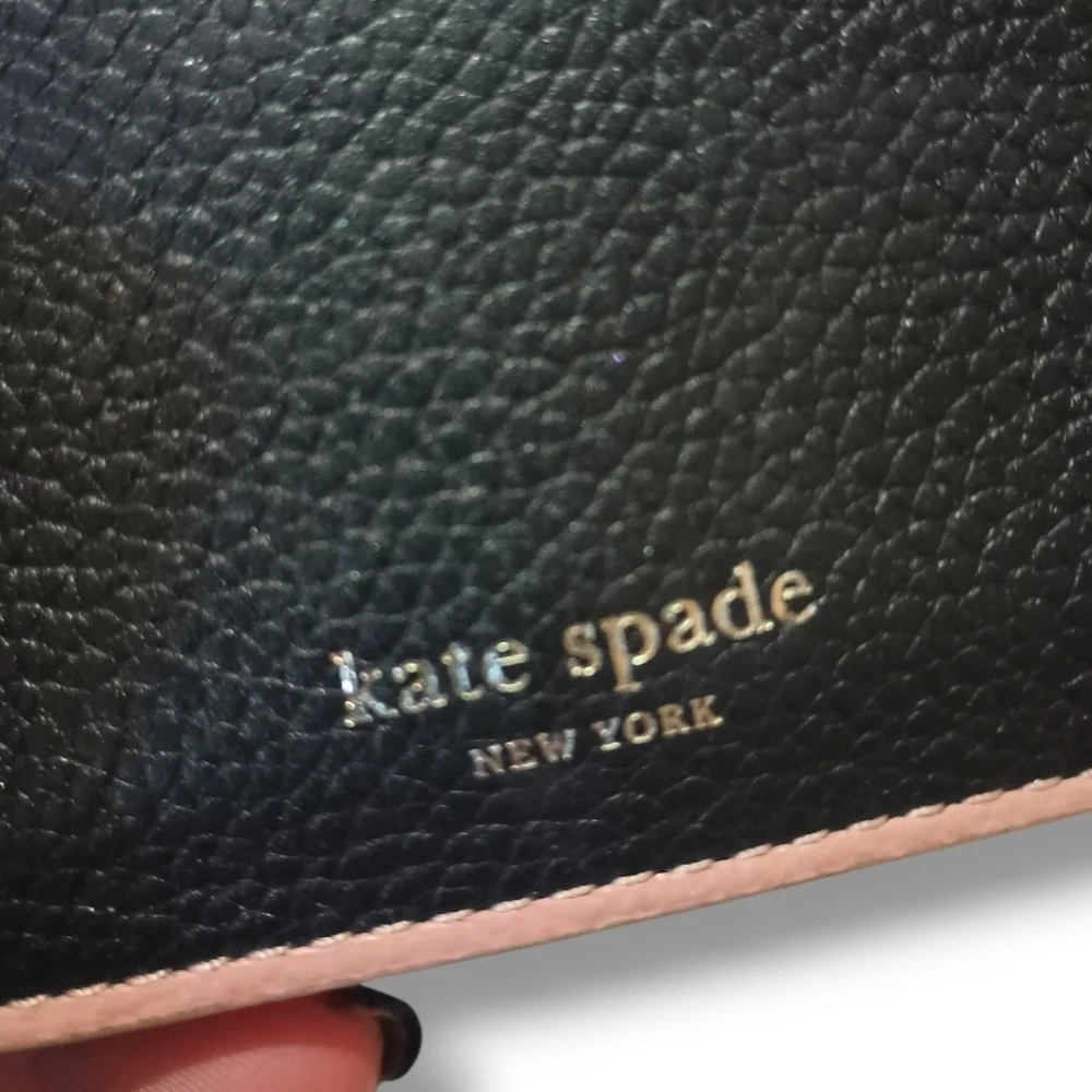 Kate Spade ♠️ Bifold Card Case | Black Leather | GUC - Picture 11 of 11